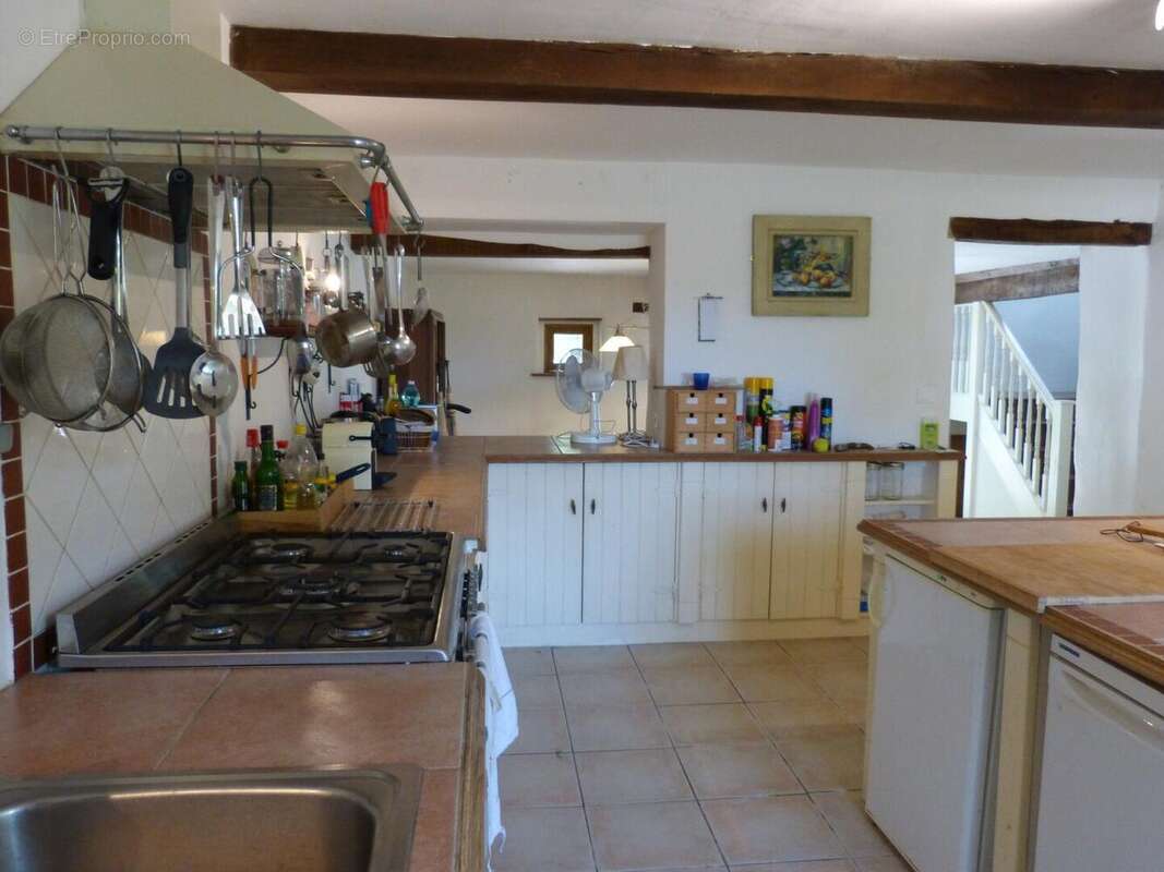 H cuisine 1 - Maison à MONTAUT