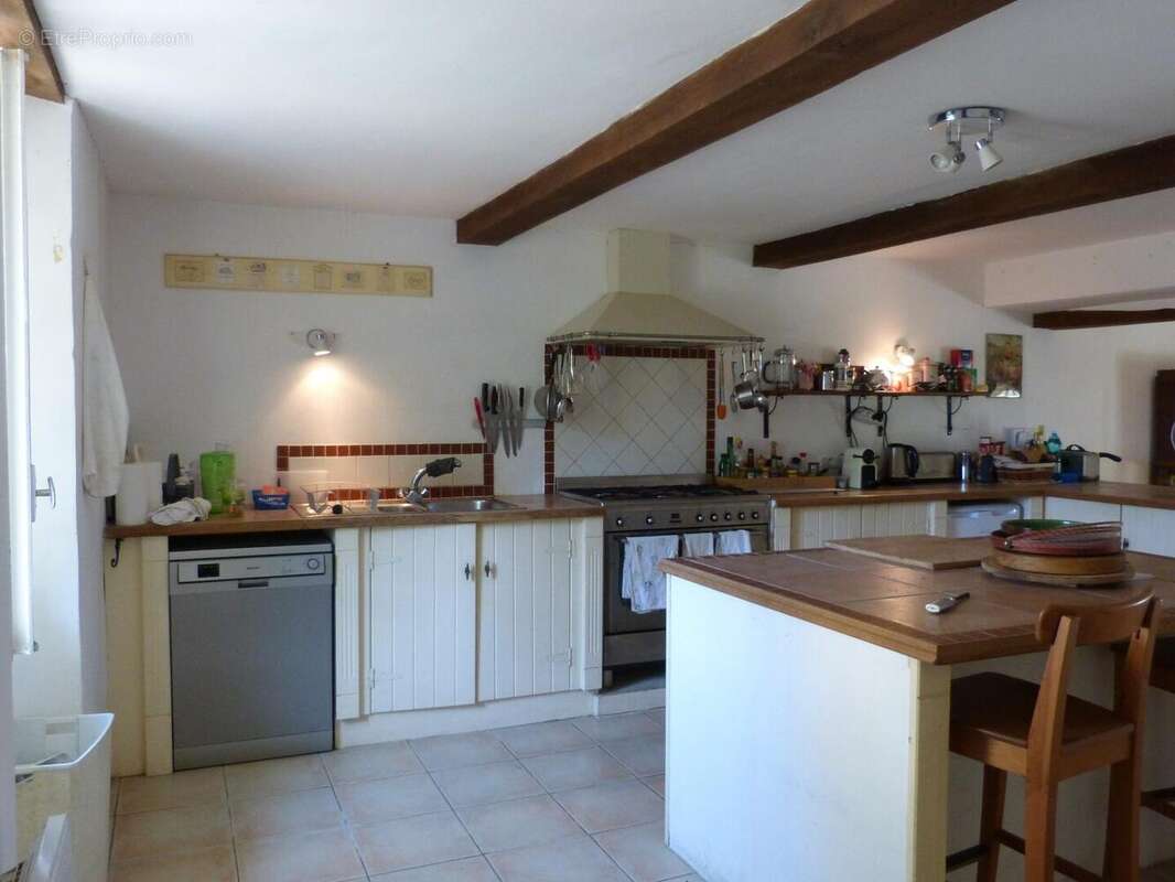 H cuisine 2 - Maison à MONTAUT