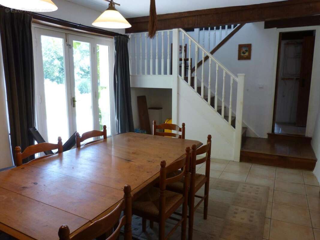 H sam escalier - Maison à MONTAUT