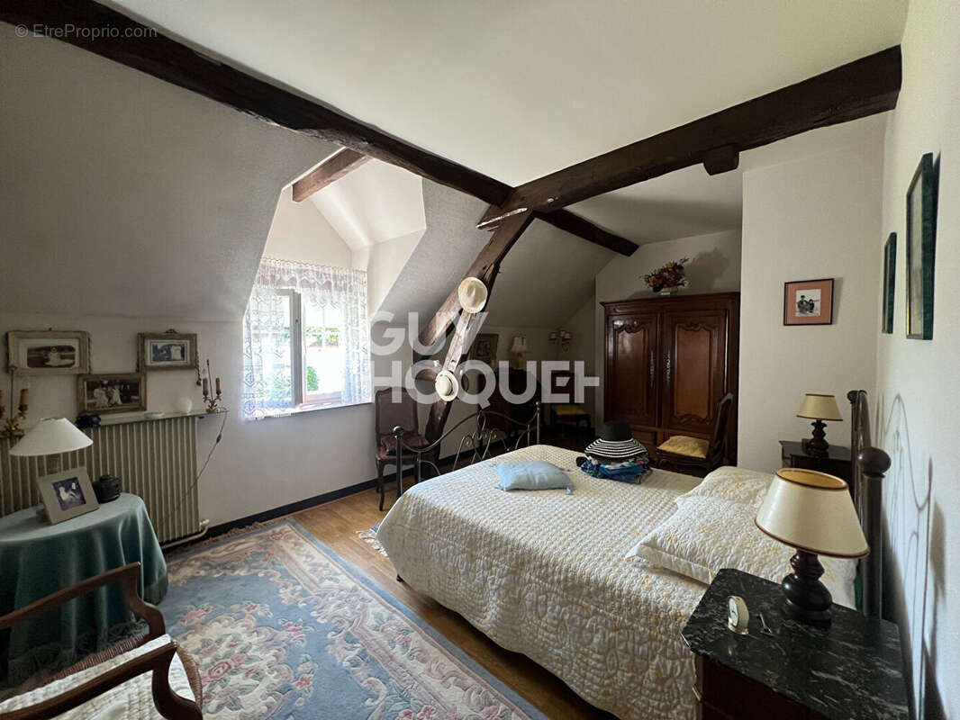 Maison à MILLY-LA-FORET