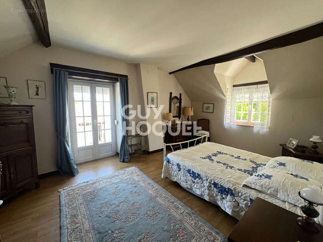 Maison à MILLY-LA-FORET