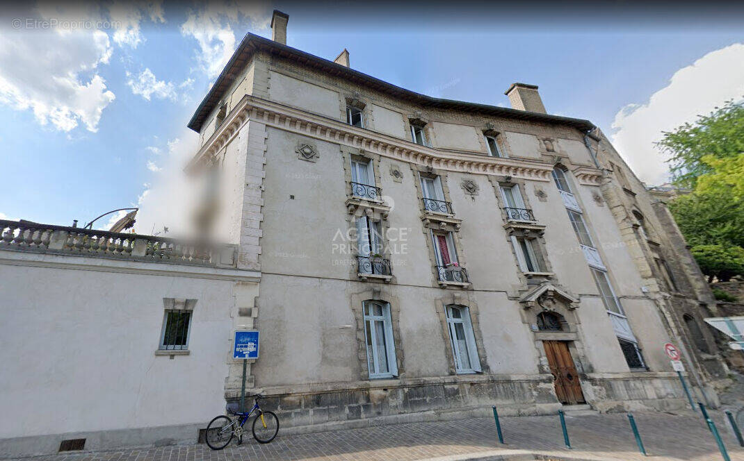 Appartement à PONTOISE