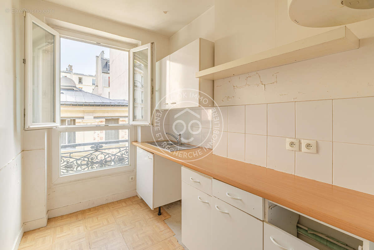 Appartement à PARIS-11E
