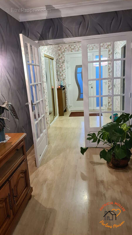 Maison à NOUZONVILLE