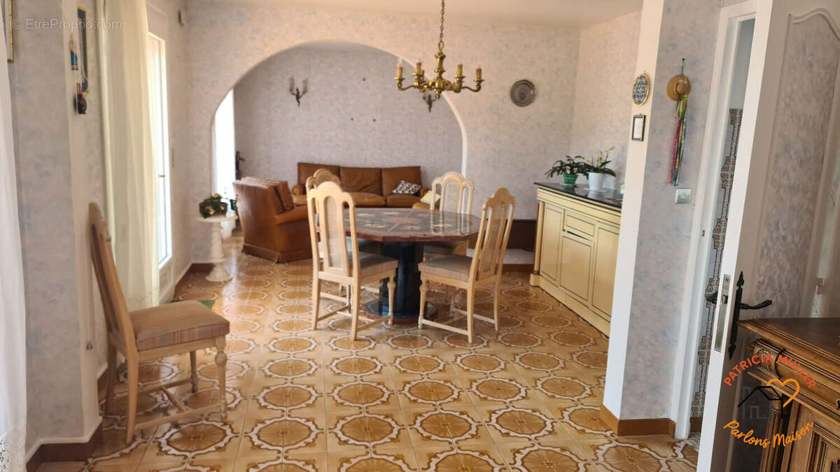 Maison à NOUZONVILLE