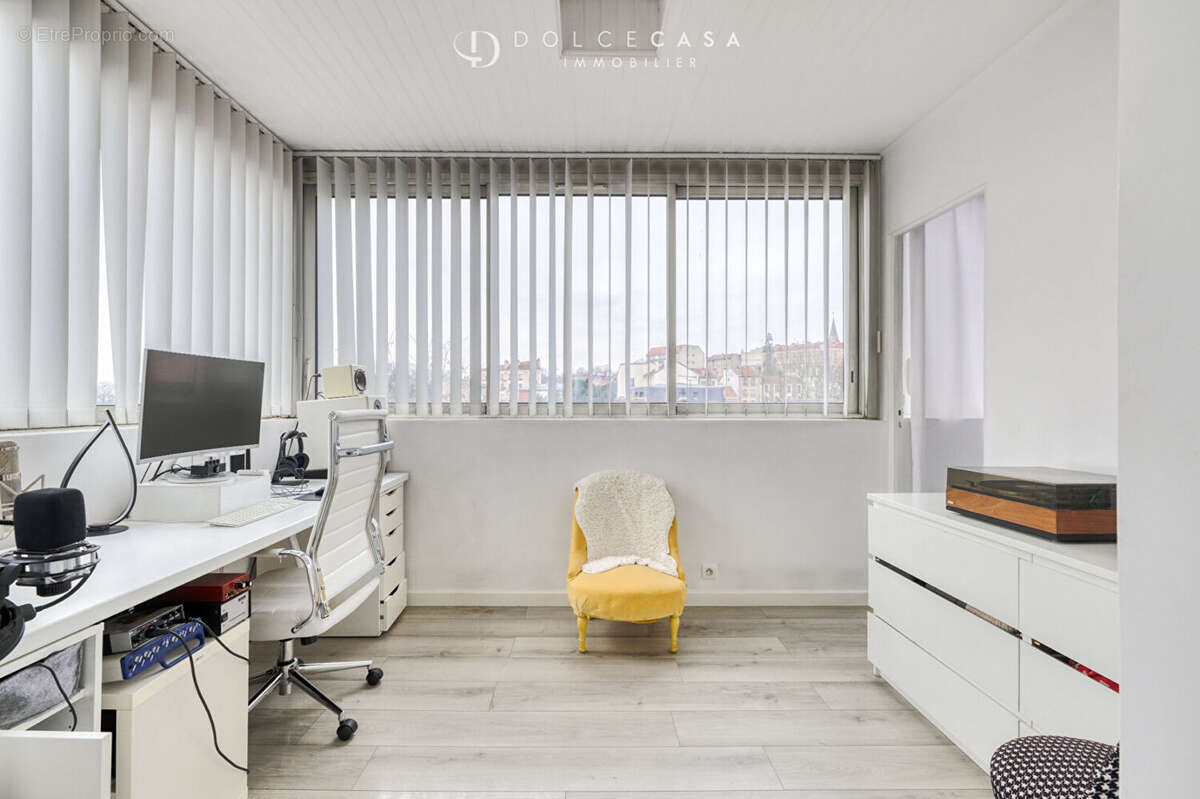 Appartement à NOGENT-SUR-MARNE