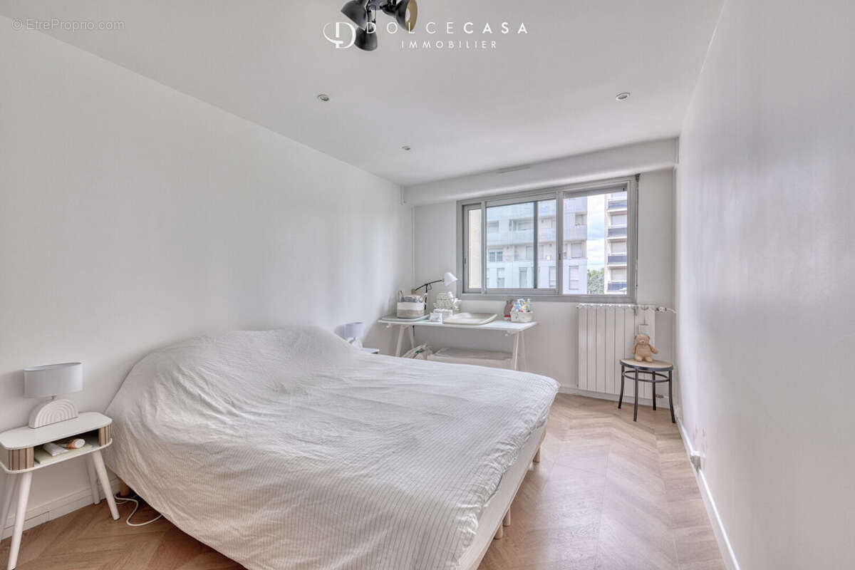 Appartement à NOGENT-SUR-MARNE