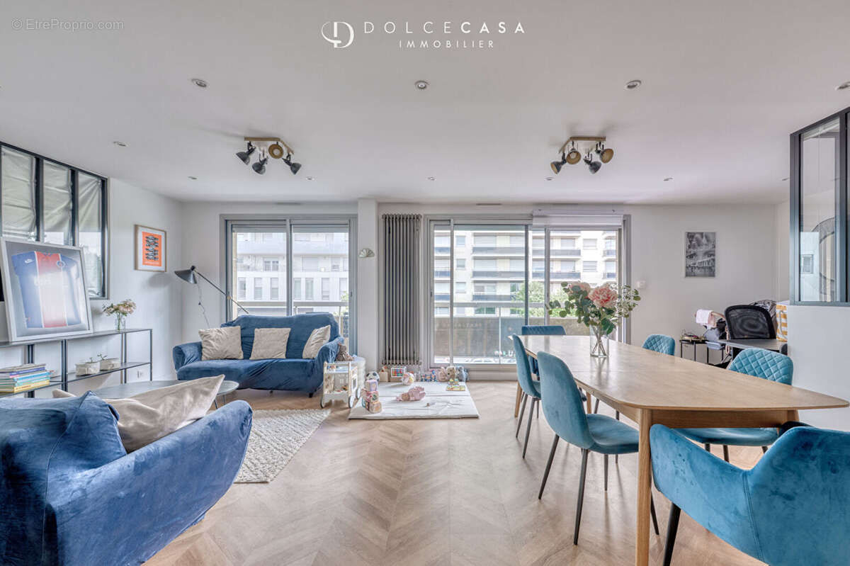 Appartement à NOGENT-SUR-MARNE