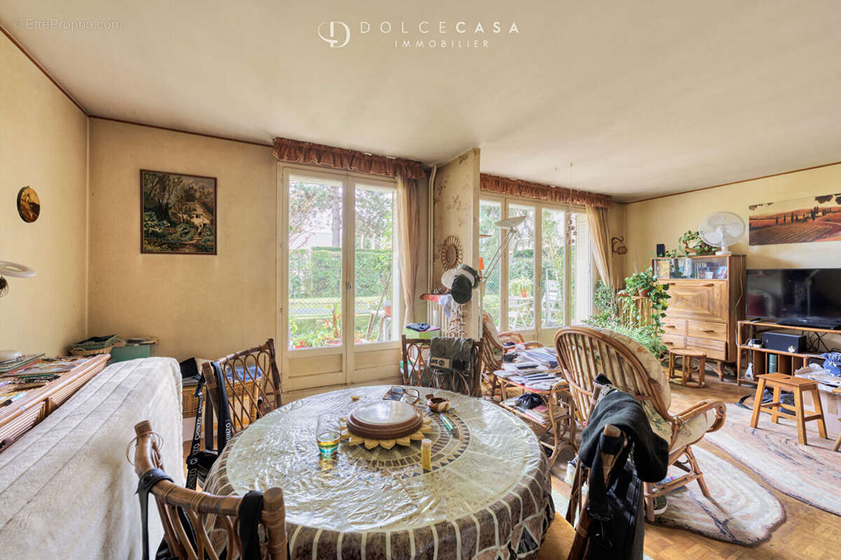 Appartement à NEUILLY-PLAISANCE