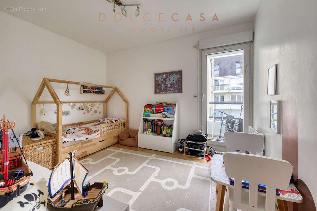 Appartement à NOGENT-SUR-MARNE