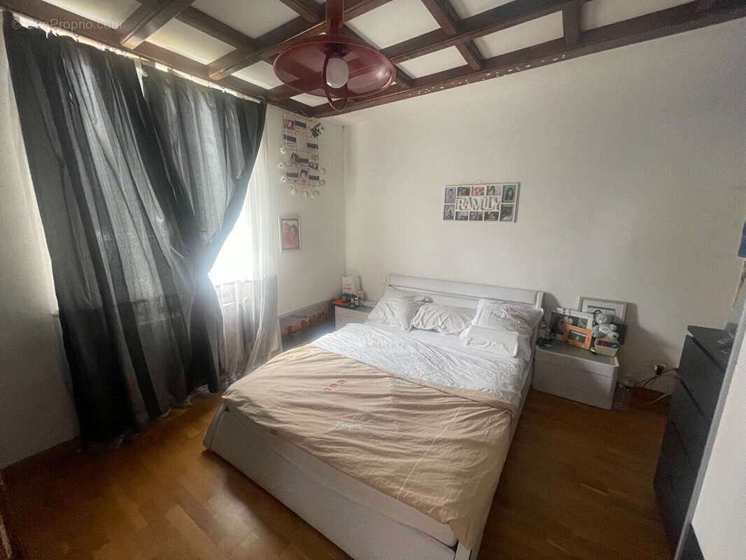 Maison à PEYROLLES-EN-PROVENCE