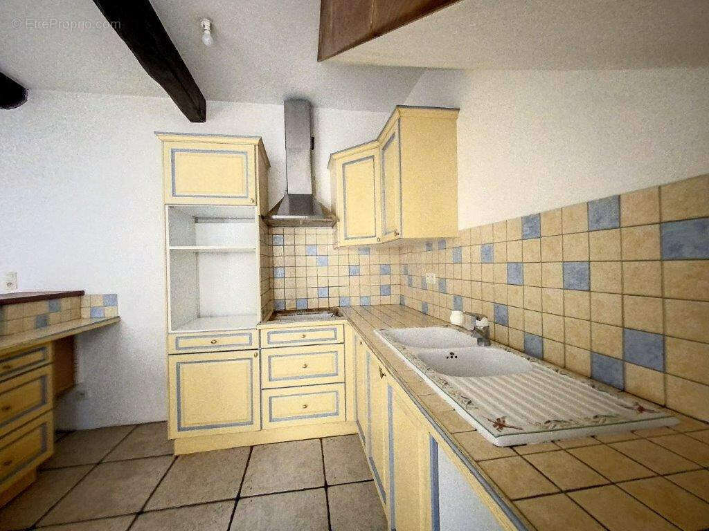 Appartement à MARUEJOLS-LES-GARDON