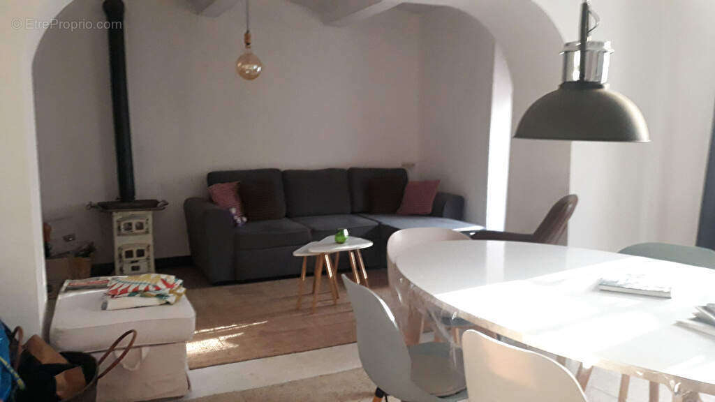 Maison à LE MARTINET