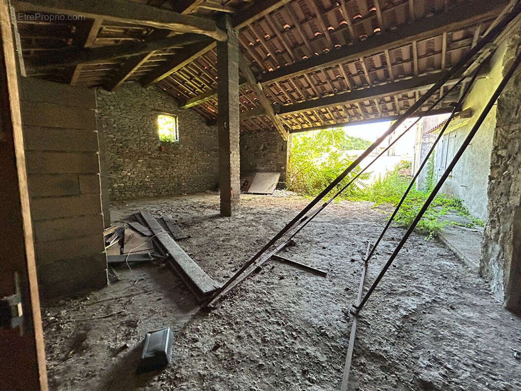 Appartement à LA GRAND-COMBE