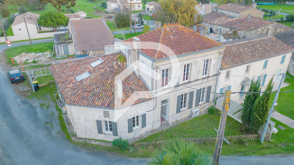 Maison à SABLONCEAUX