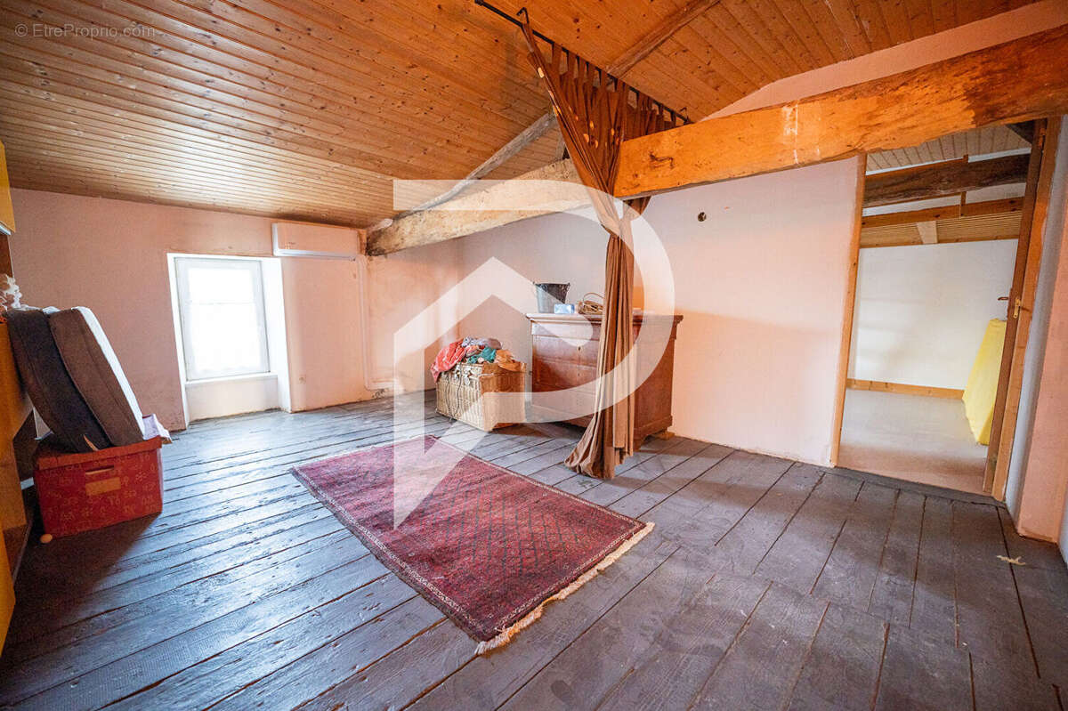 Maison à SABLONCEAUX