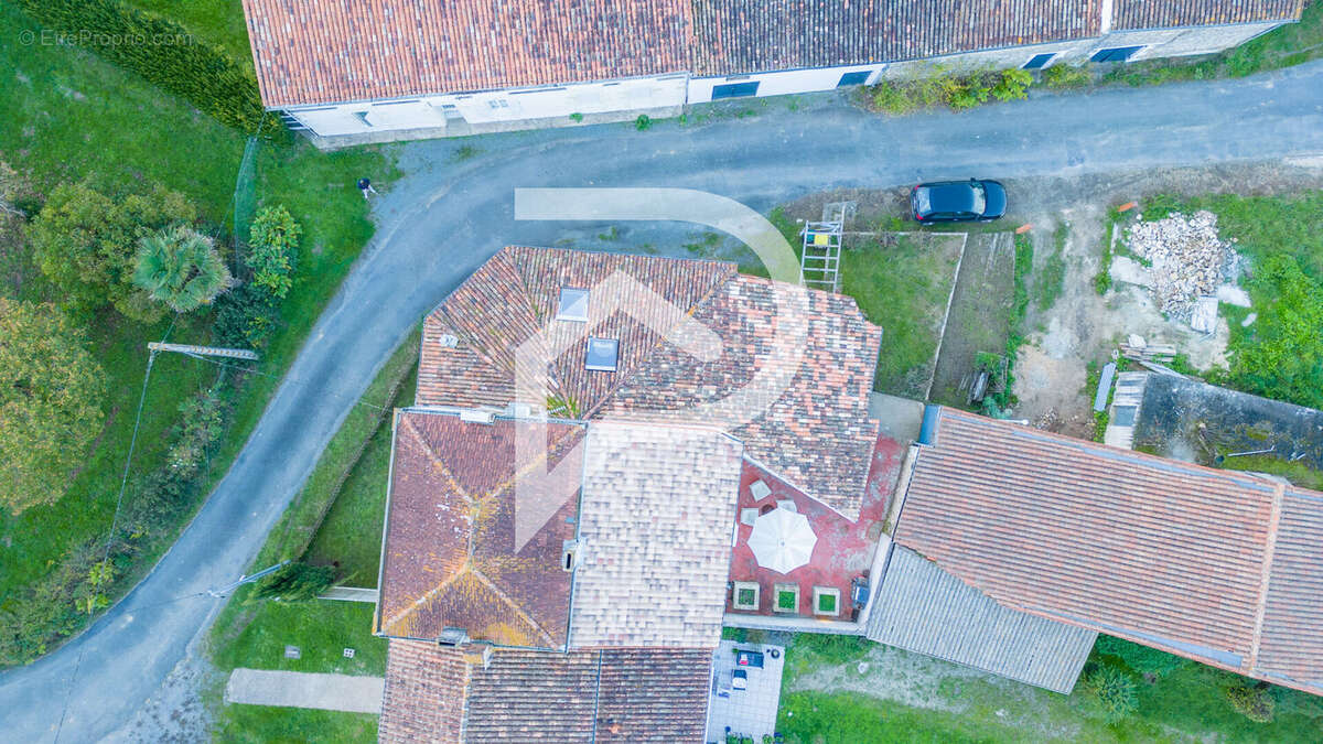 Maison à SABLONCEAUX