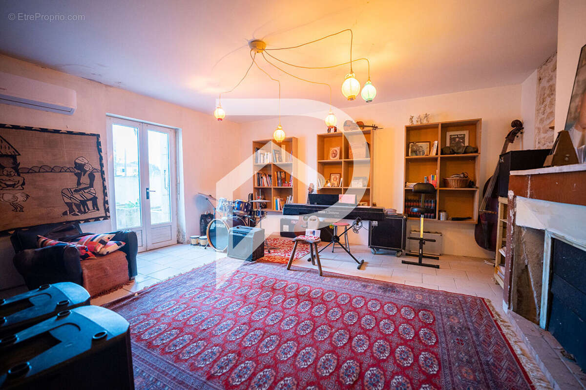 Maison à SABLONCEAUX