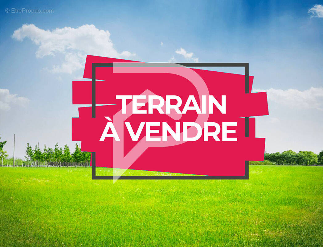 Terrain à LA CLISSE