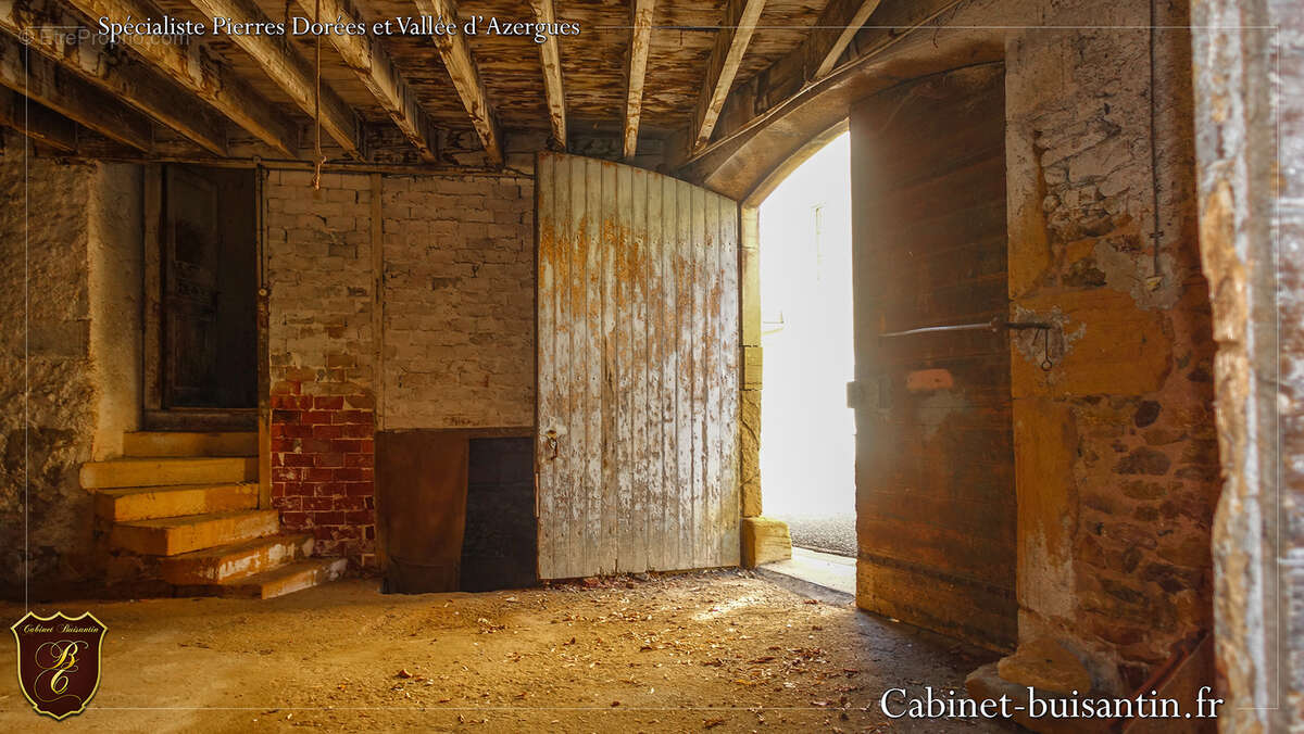 Maison à SAINT-LAURENT-D&#039;OINGT