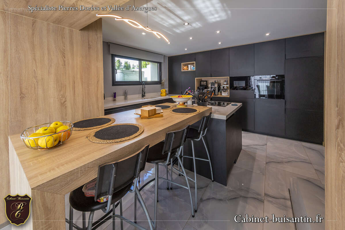 Maison à LE BOIS-D&#039;OINGT