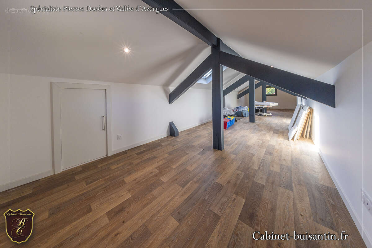 Maison à LE BOIS-D&#039;OINGT