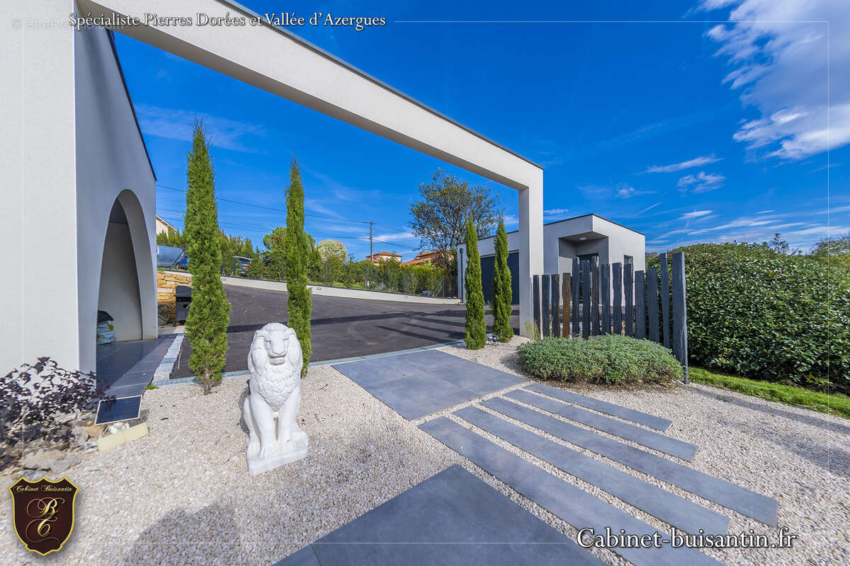 Maison à LE BOIS-D&#039;OINGT