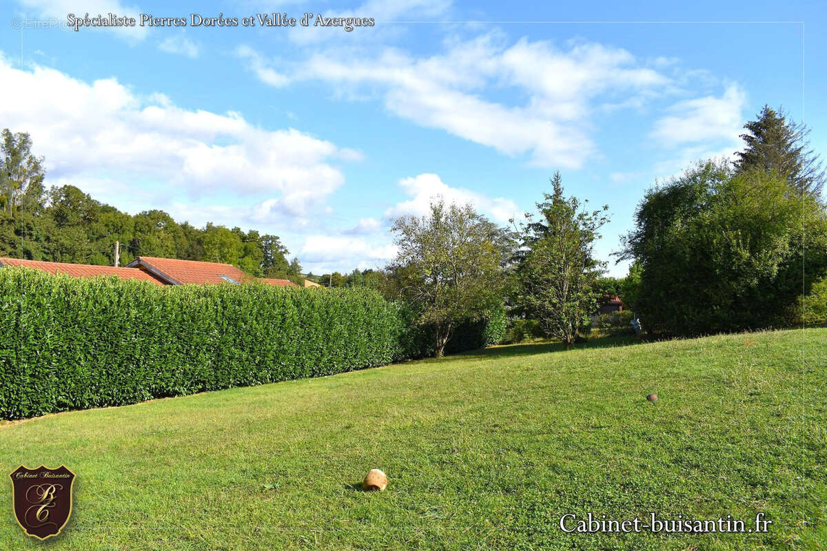 Terrain à LIERGUES