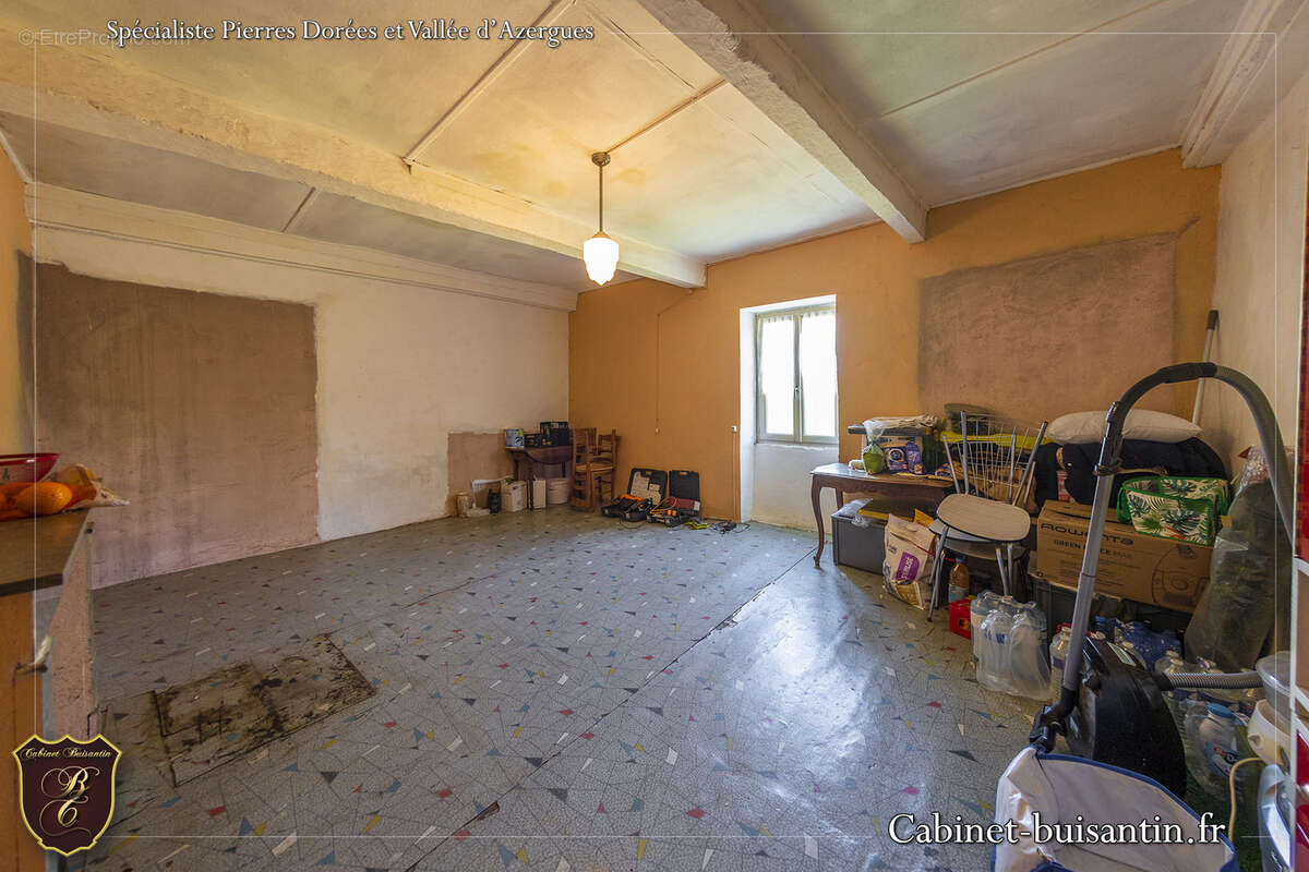 Maison à SAINT-VERAND