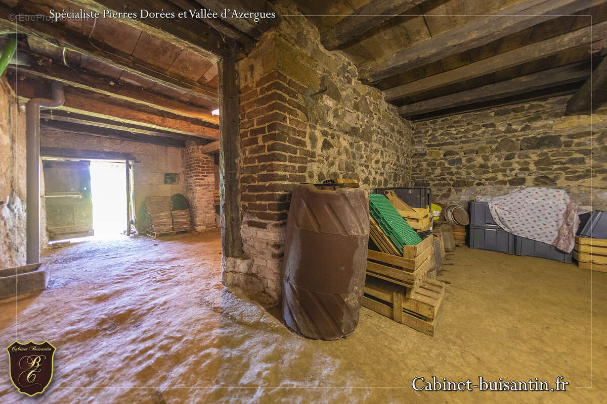 Maison à SAINT-VERAND