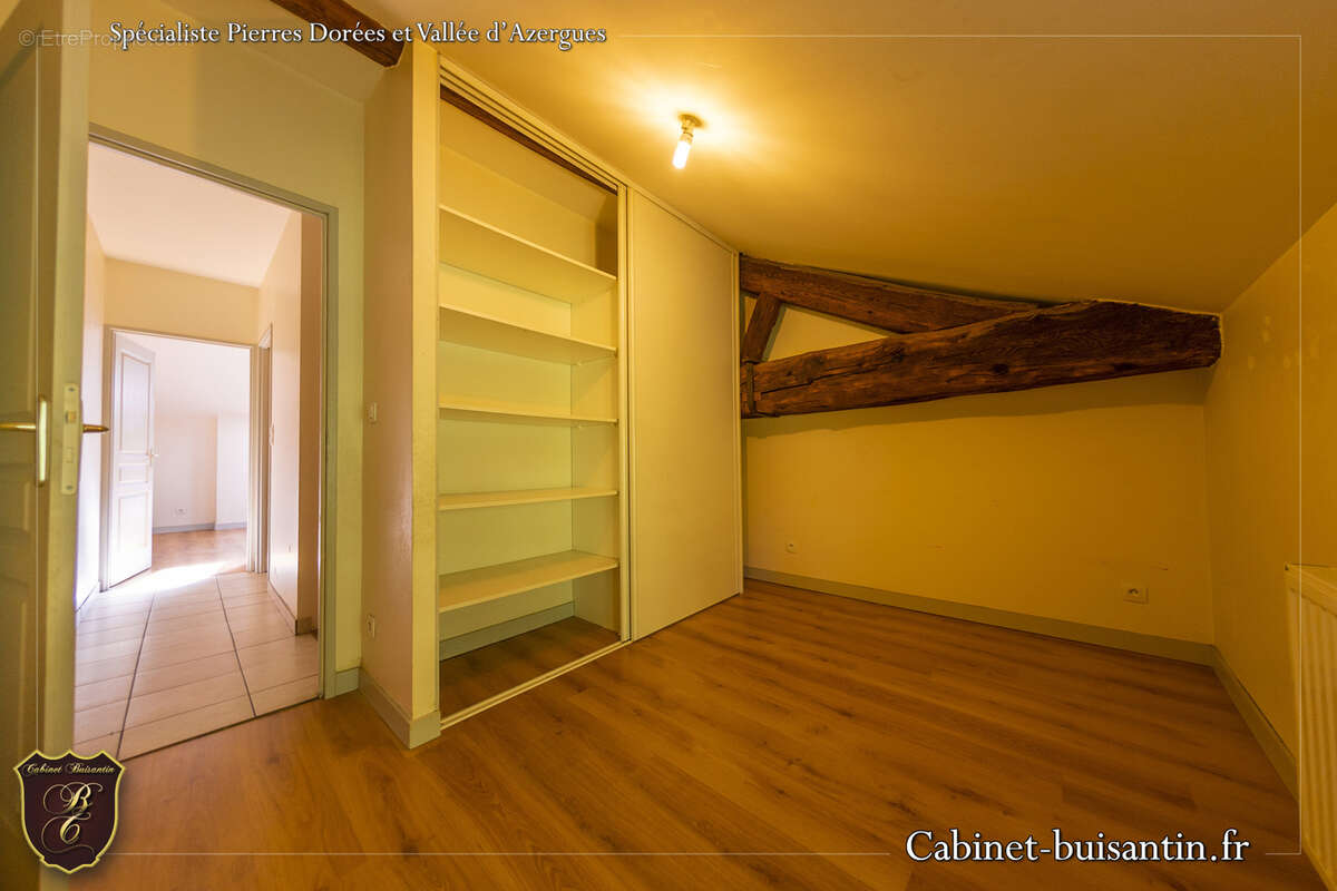 Appartement à CHESSY