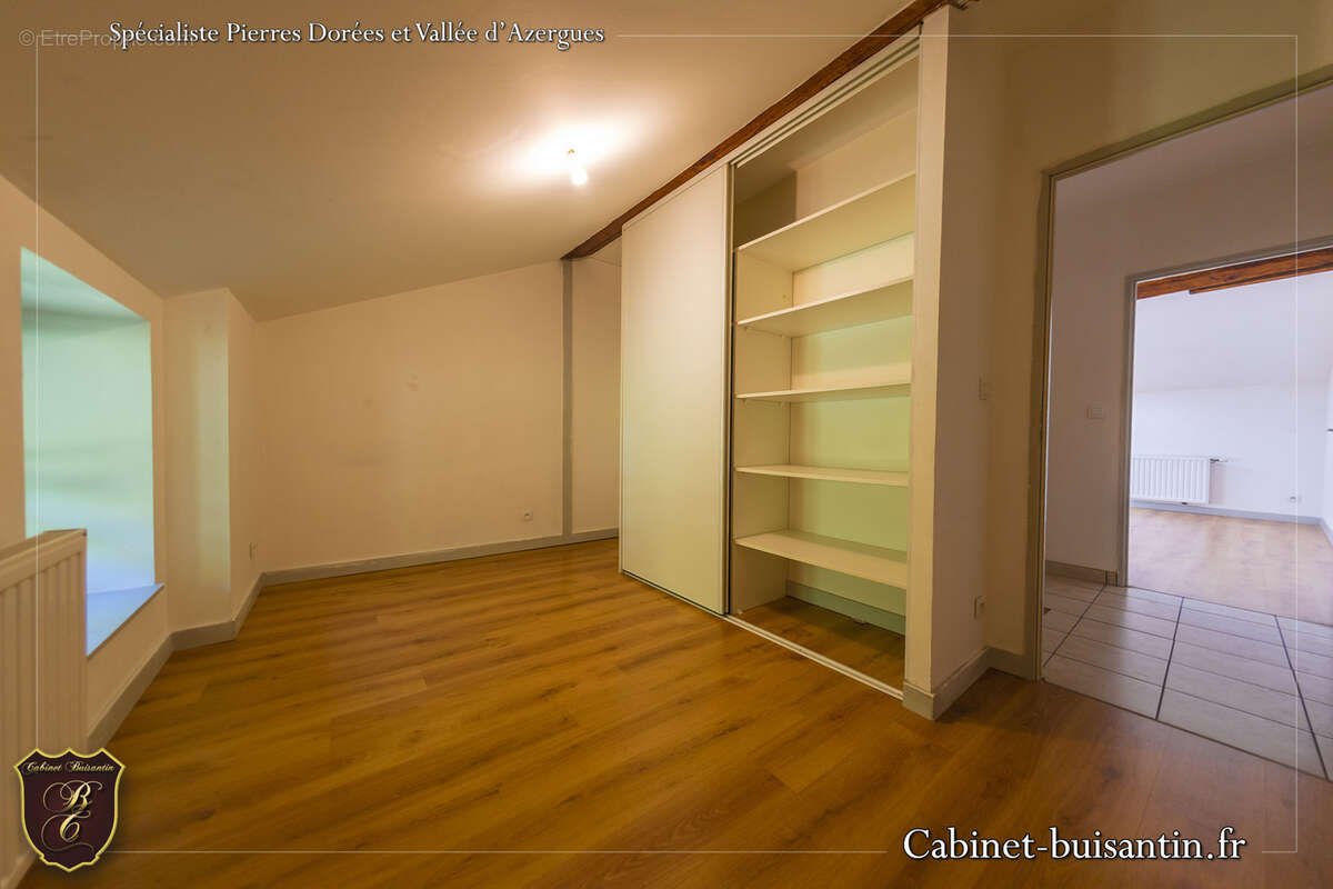 Appartement à CHESSY