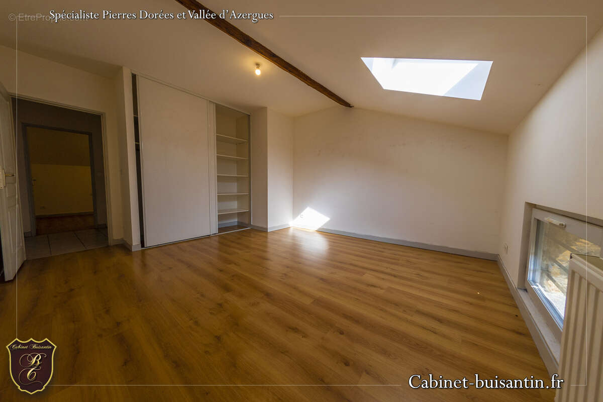 Appartement à CHESSY