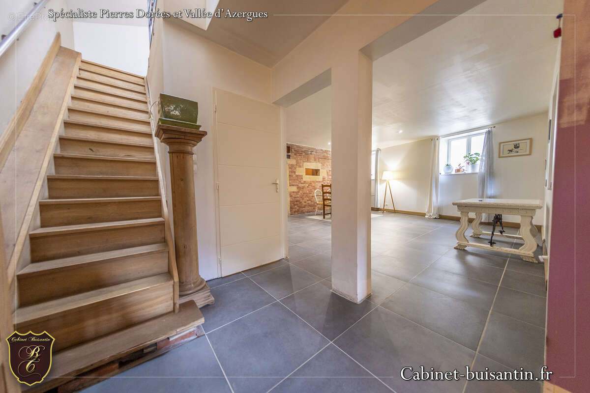 Maison à LE BOIS-D&#039;OINGT