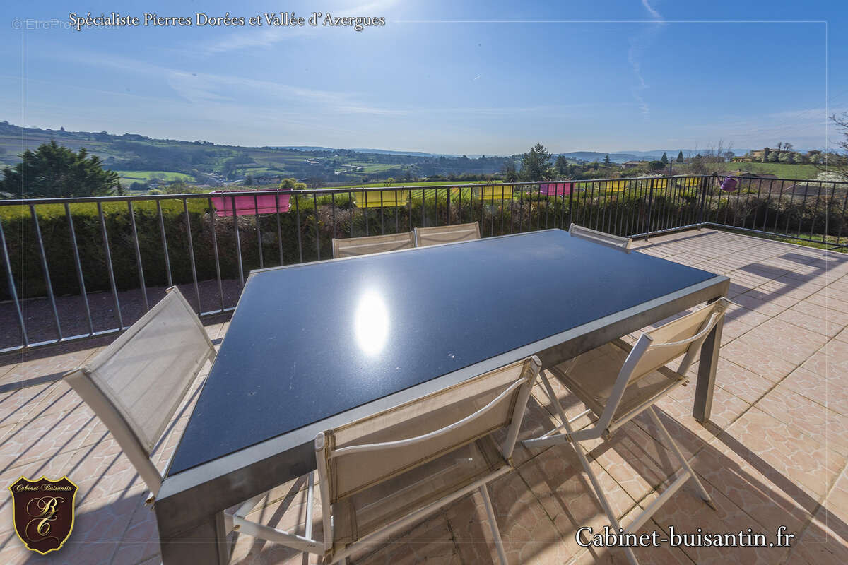 Maison à LE BOIS-D&#039;OINGT