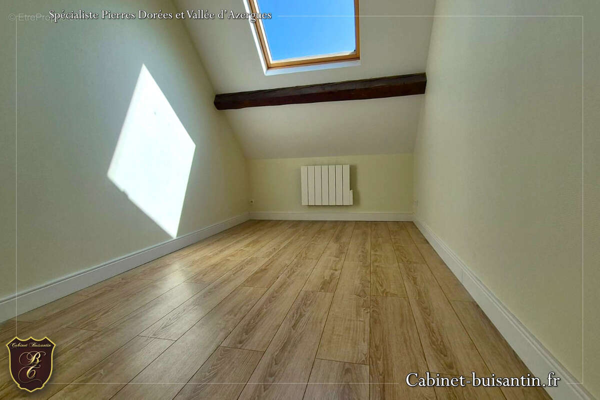 Appartement à LE BOIS-D&#039;OINGT