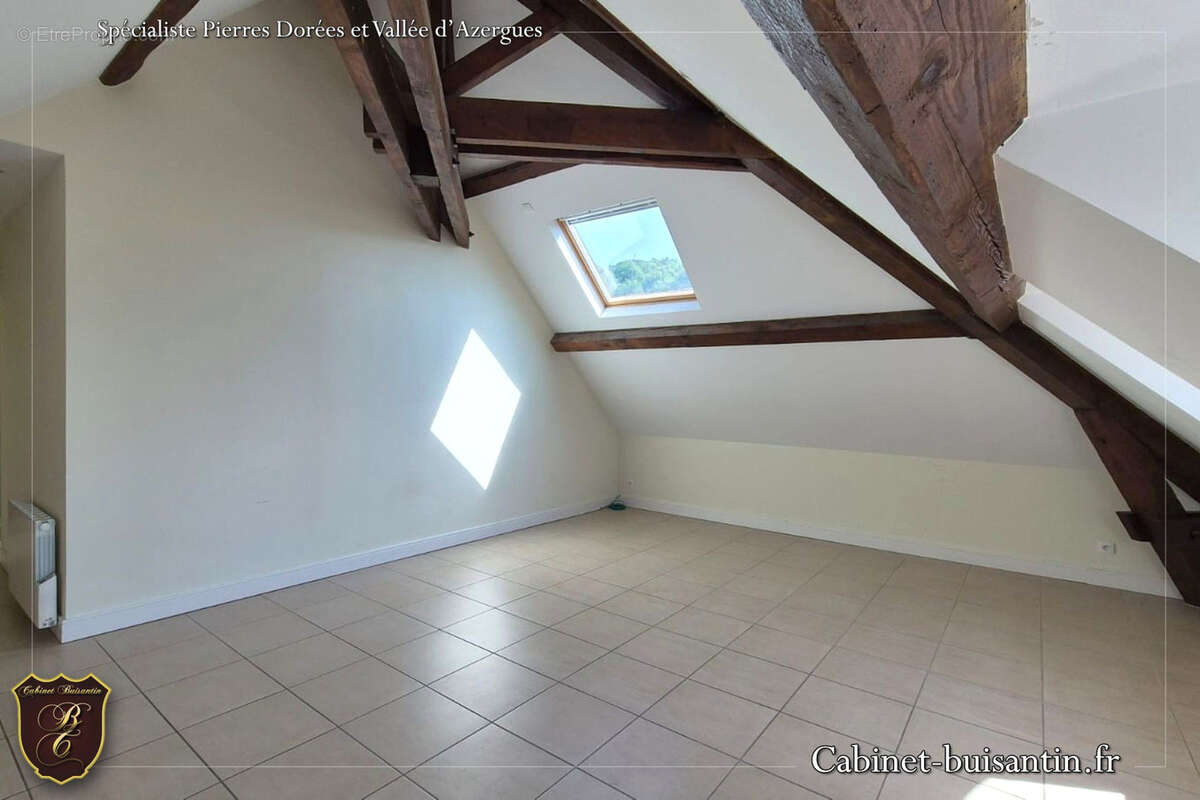 Appartement à LE BOIS-D&#039;OINGT