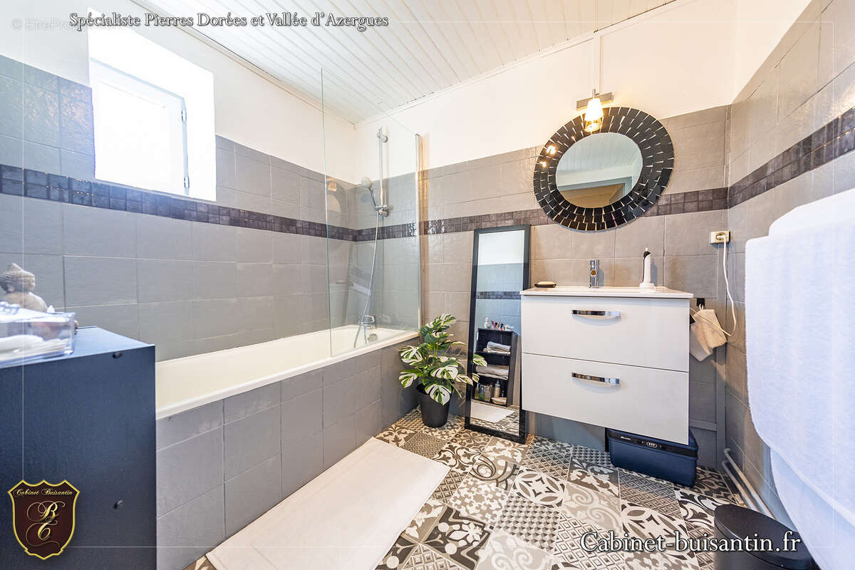 Maison à SAINT-LAURENT-D&#039;OINGT