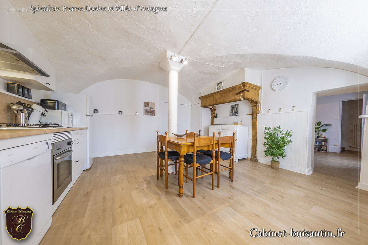 Maison à SAINT-LAURENT-D&#039;OINGT