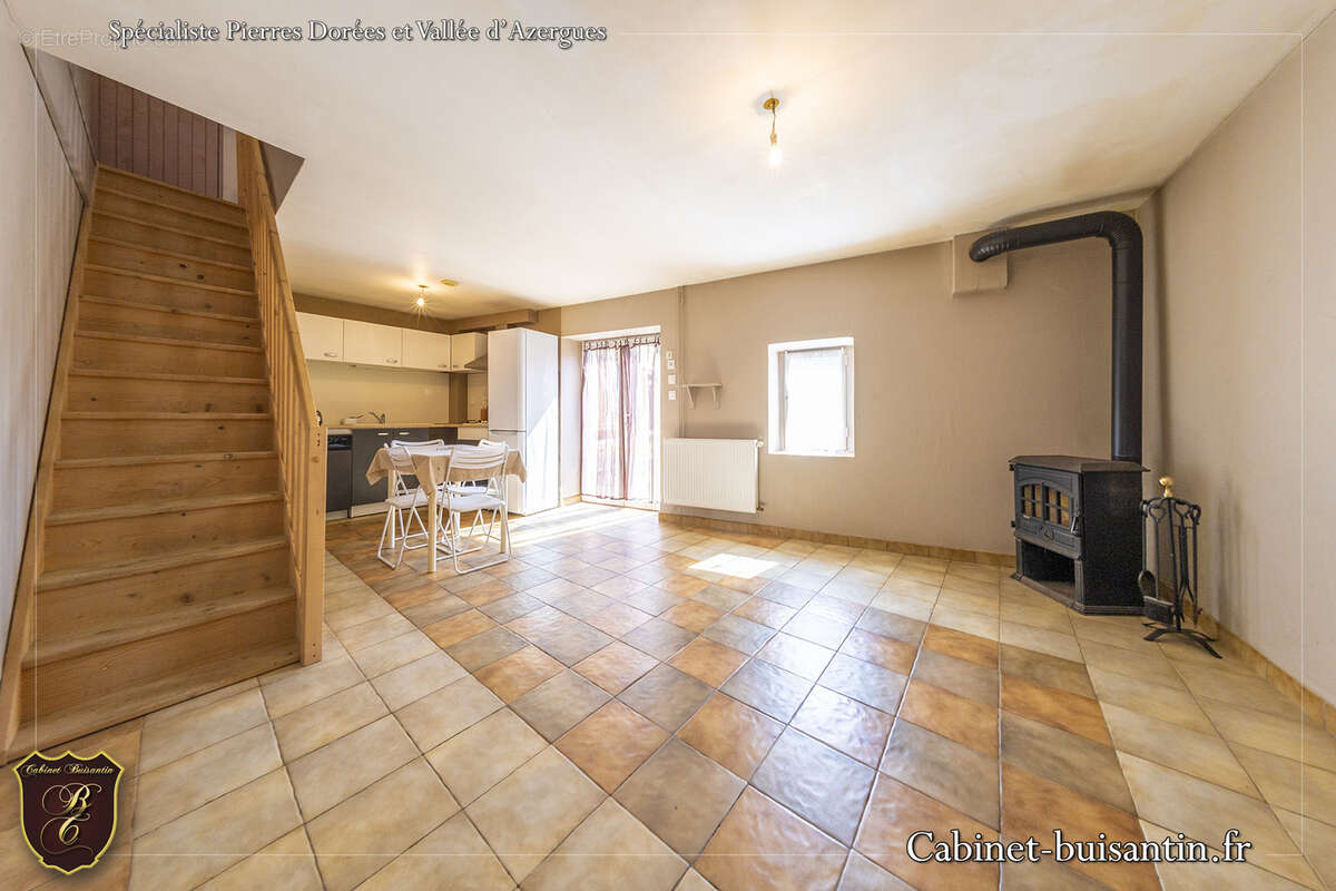 Maison à SAINT-LAURENT-D&#039;OINGT