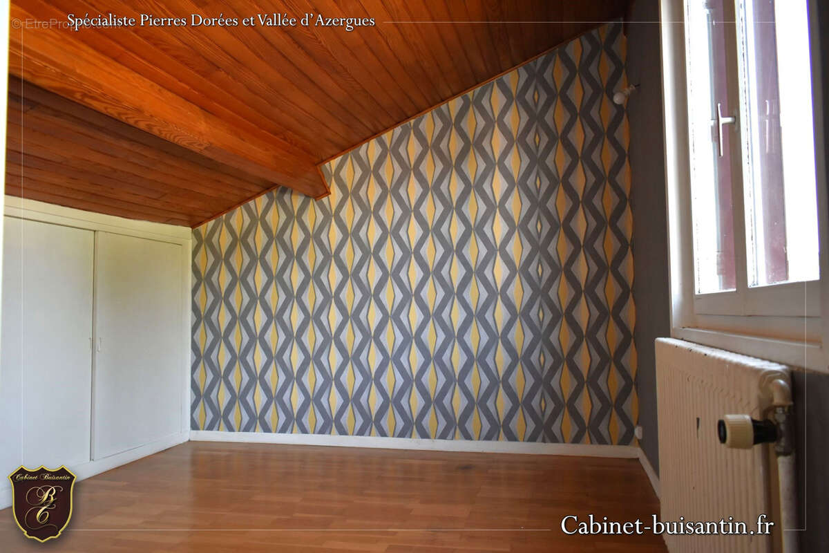 Maison à LE BOIS-D&#039;OINGT