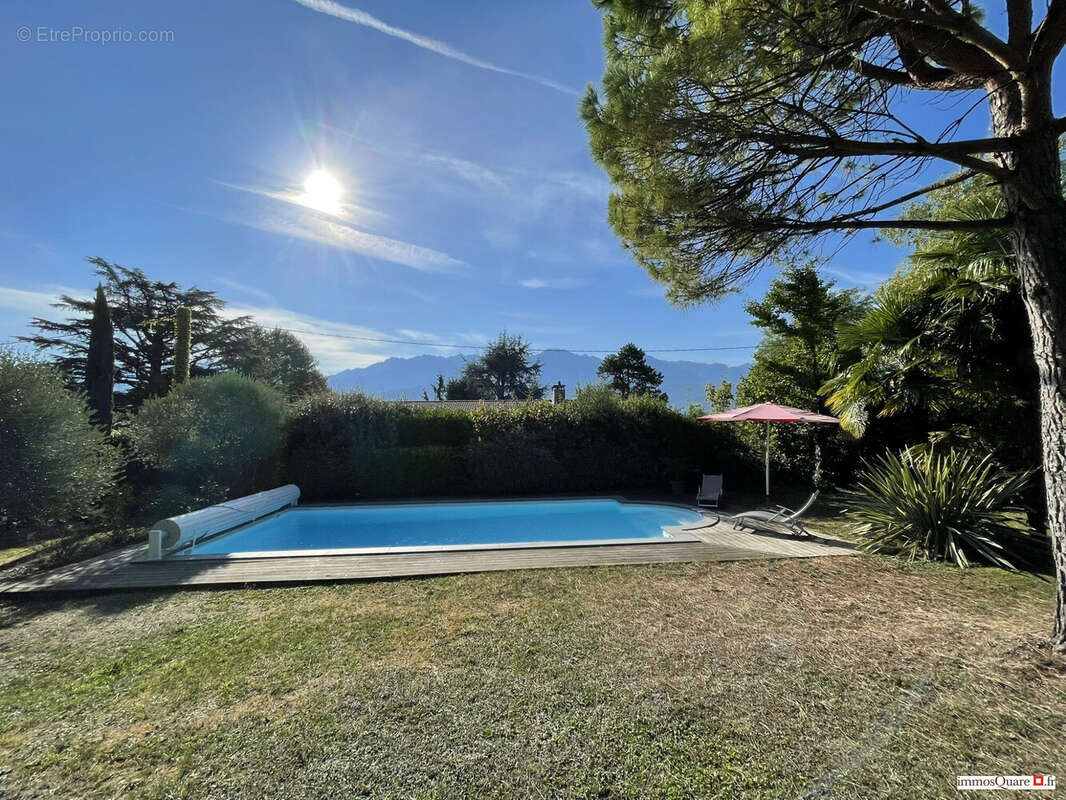 Maison à SAINT-ISMIER