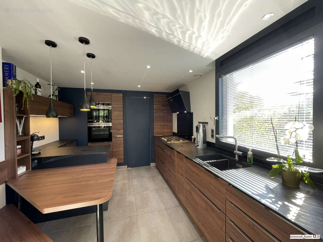 Maison à SAINT-ISMIER