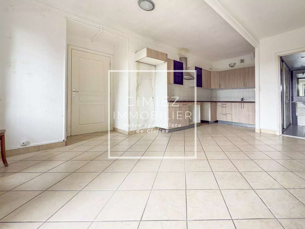 Appartement à NICE