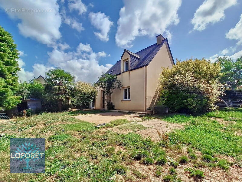 Maison à LA CHAPELLE-JANSON