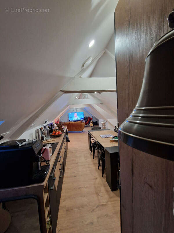 Appartement à THEIX