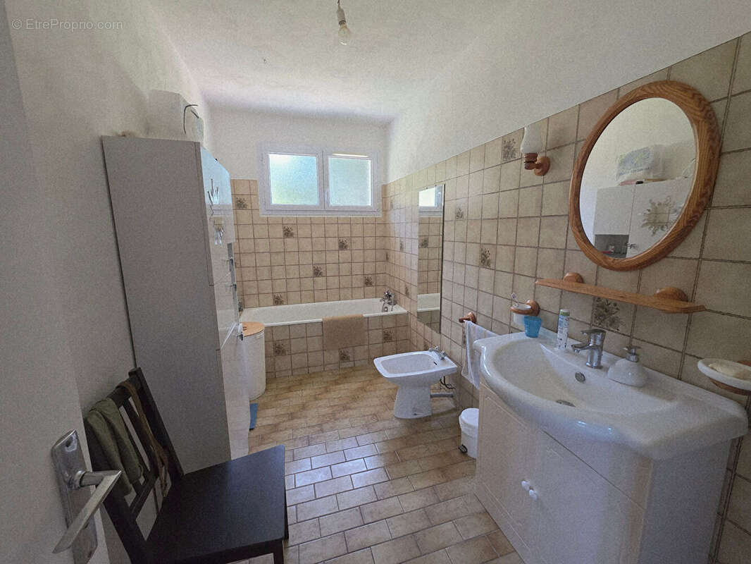 Maison à MINIAC-MORVAN