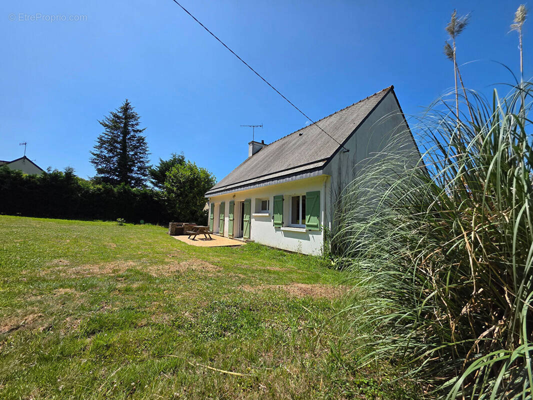 Maison à MINIAC-MORVAN