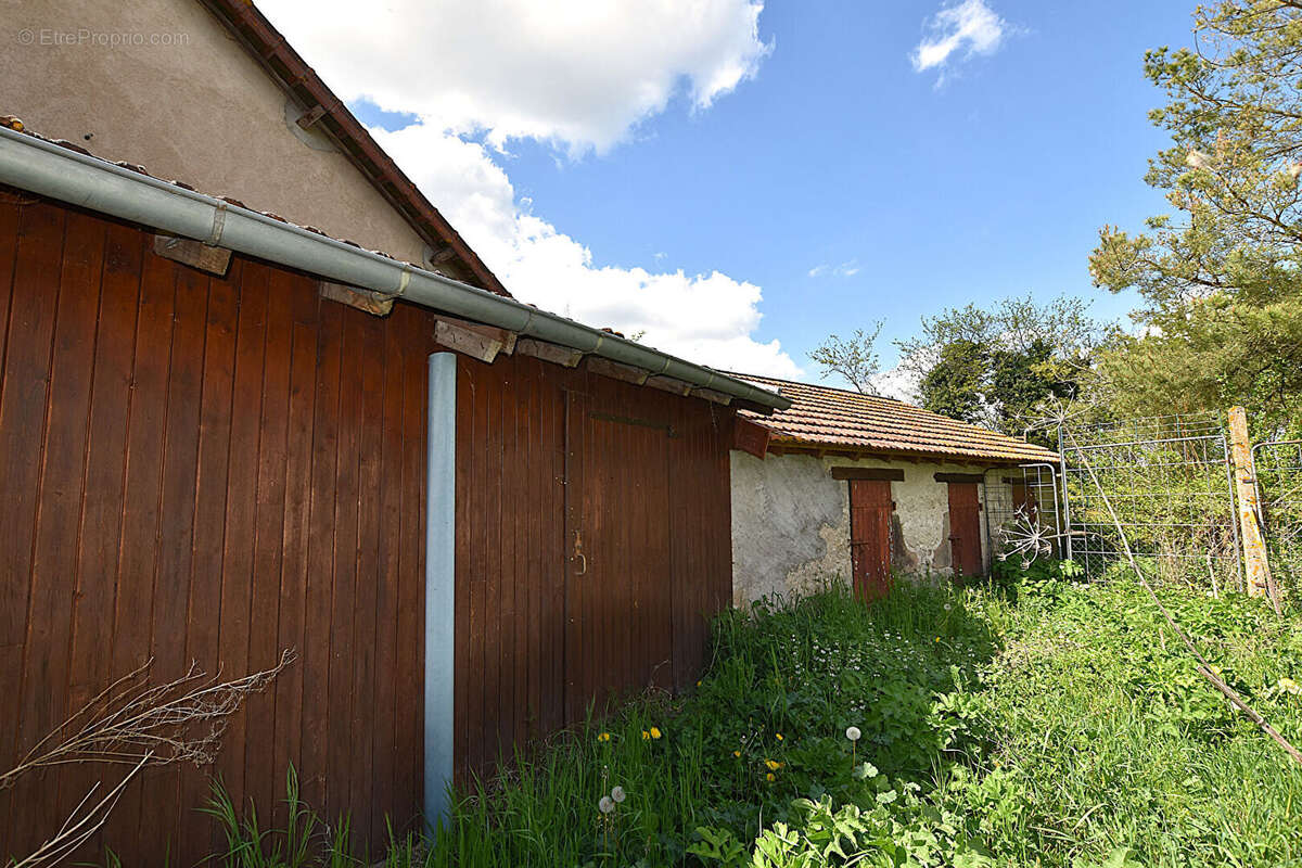 Maison à JALIGNY-SUR-BESBRE