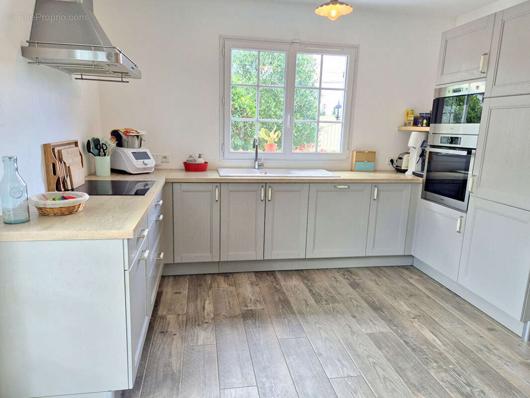 Maison à FONTENAY-LE-FLEURY